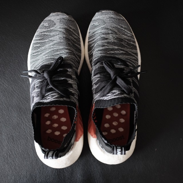 Nmd r2 pk outlet glitch black