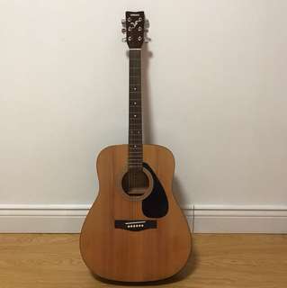 *Reduced* YAMAHA F310 acoustic guitar
