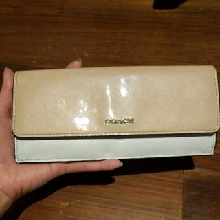 (Category: ) located in . Submitted by jessjoking (Listing ID 149619983, Image 1). Description: .