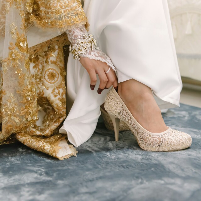 neutral heels wedding