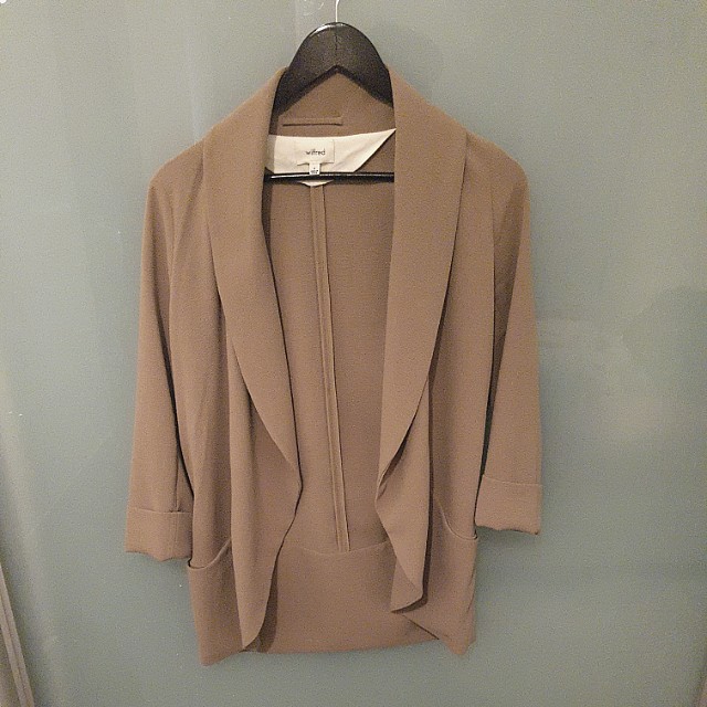 Aritzia chevalier top