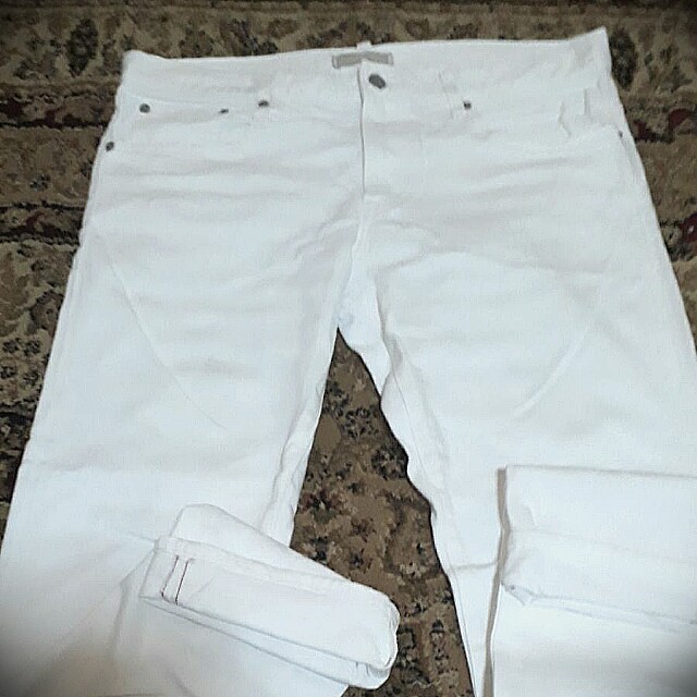 uniqlo white jeans mens