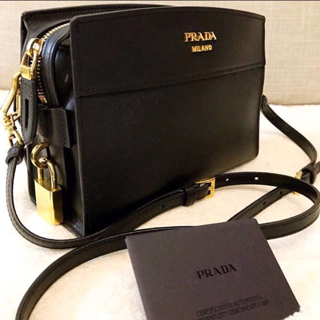 $3000+ Excellent Condition Prada Small Promenade Silver Saffiano Leather Bag!!!