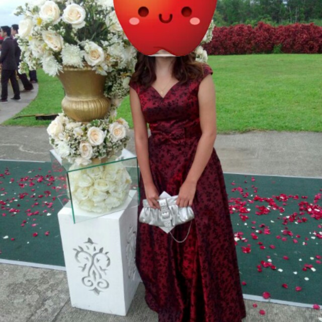 For Rent: Burgundy Long Gown (Category: Evening dresses & gowns) located in Davao. Submitted by mcandco. (Listing ID 149509751, Image 1). Description: .