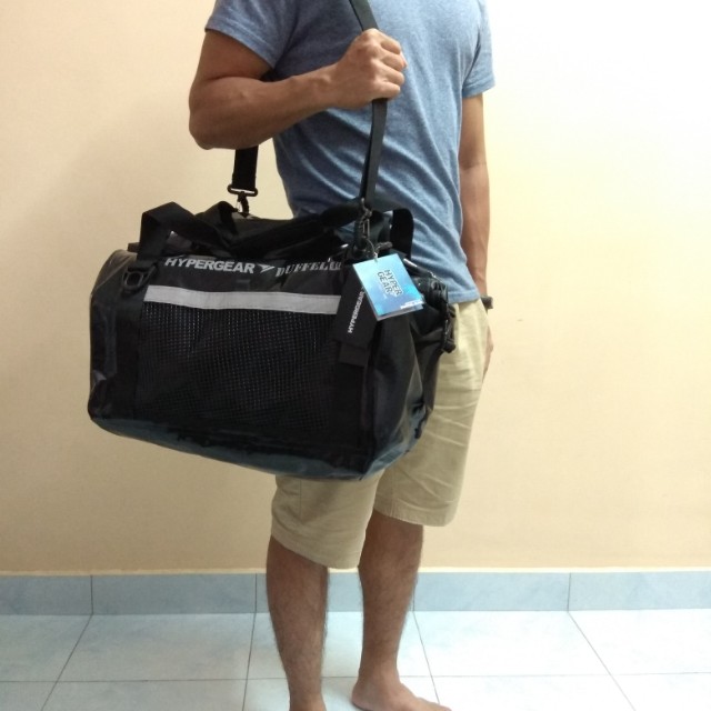 Hypergear original 40L duffel bag black new Men s Fashion