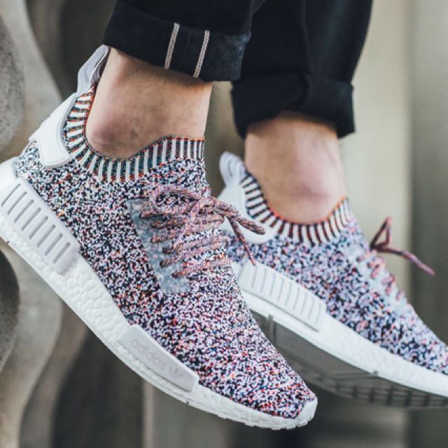 Nmd r1 primeknit color static discount