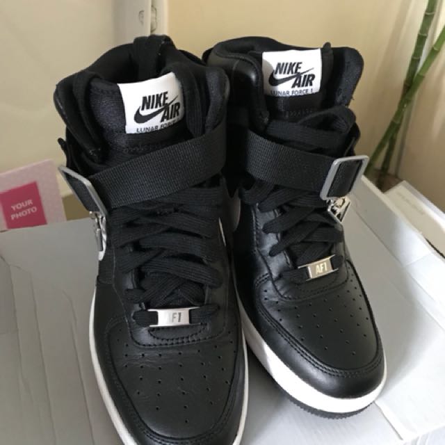 nike lunar force sky hi
