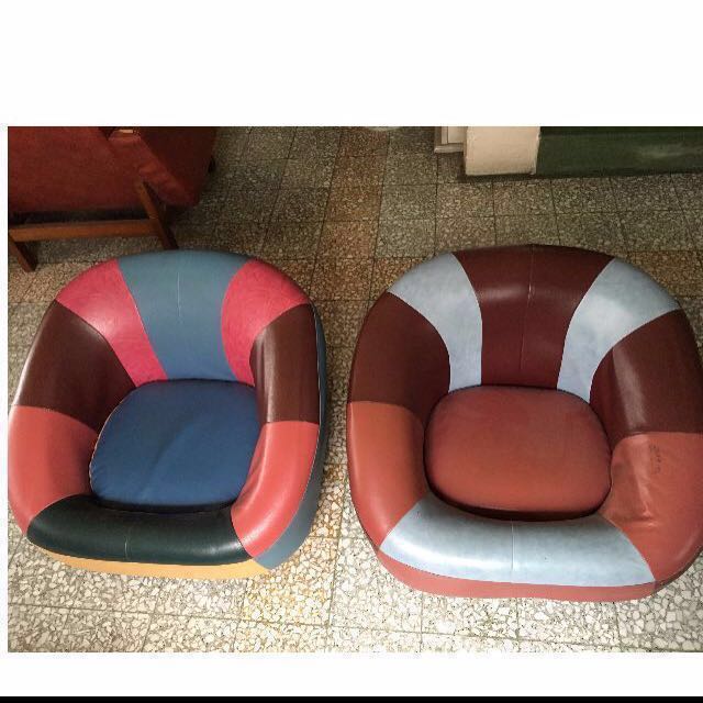 Retro Saucer Chairs On Wheels Furniture Tables Carou