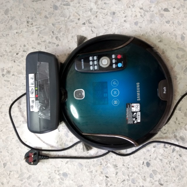 Samsung vacuum robot, TV & Home Appliances, Vacuum Cleaner