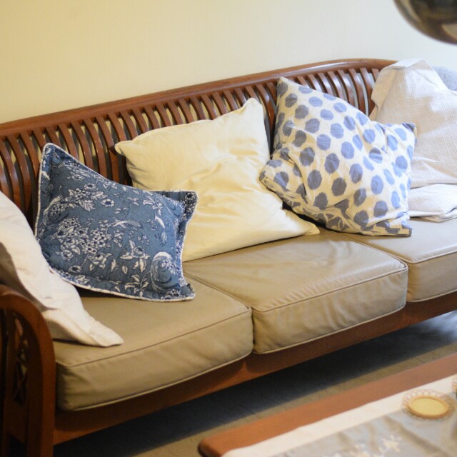 Scanteak leather outlet sofa
