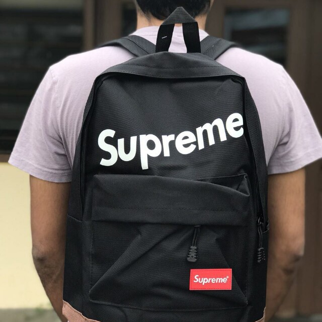 School hotsell bag supreme