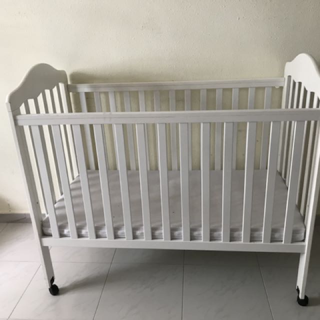 used baby beds