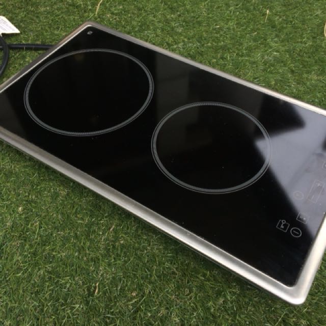 Ariston Ceramic Glass Hob & Ariston Hood, TV & Home Appliances, Kitchen