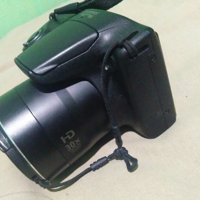Canon powershot SX400 IS, Photography, Cameras on Carousell
