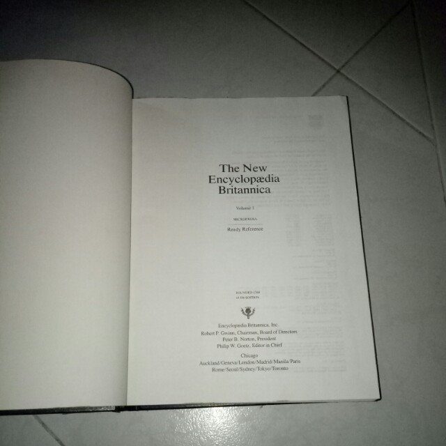 Encyclopedia (Category: Textbooks) located in Singapore. Submitted by yoggeswari (Listing ID 149771964, Image 2). Description: Encyclopedia 15th edition full set with bonus (full 32books) 16books bonus young children encyclopedia books..highest bidder wins Please take note.. Used..