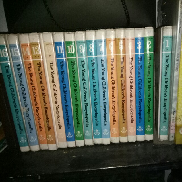 Encyclopedia (Category: Textbooks) located in Singapore. Submitted by yoggeswari (Listing ID 149771964, Image 3). Description: Encyclopedia 15th edition full set with bonus (full 32books) 16books bonus young children encyclopedia books..highest bidder wins Please take note.. Used..