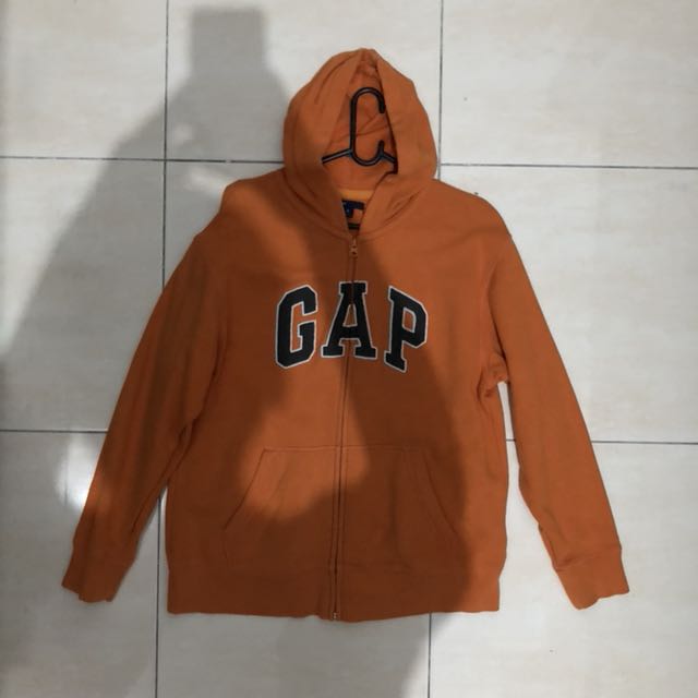 gap orange sweatshirt