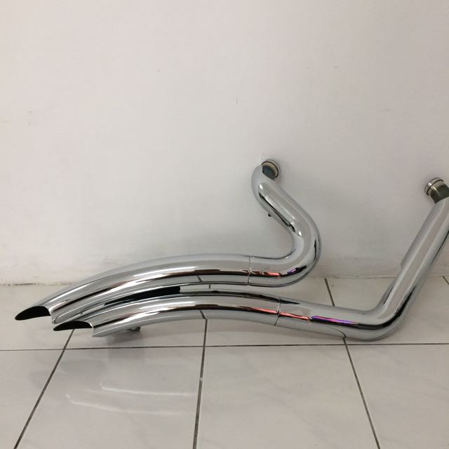 Harley exhaust pipes vance & hines big radius for hd softail models
