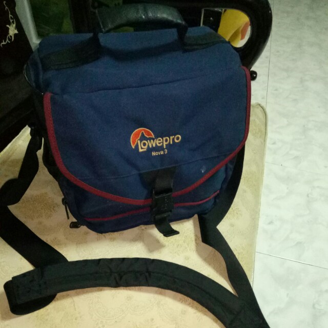 lowepro nova 3