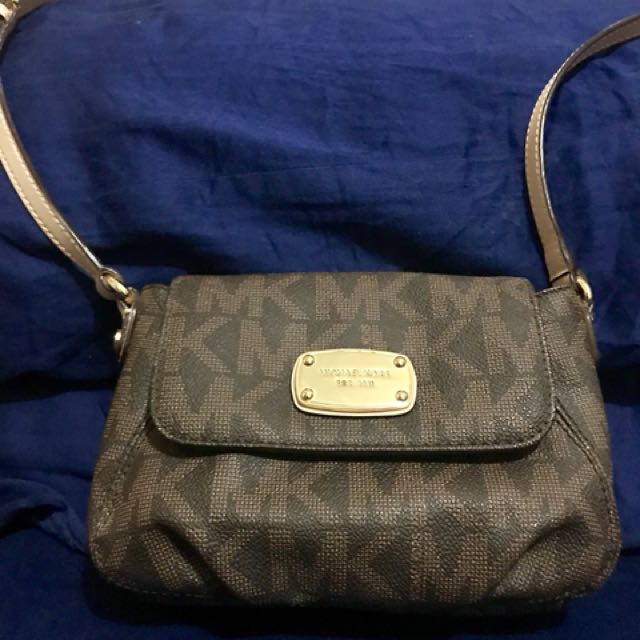 mk sling bag small