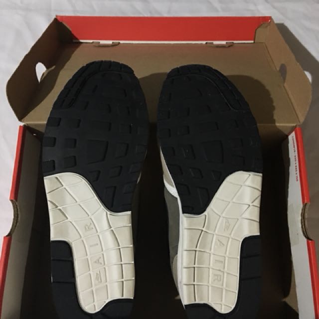 mens nike air max 1 ultra essential