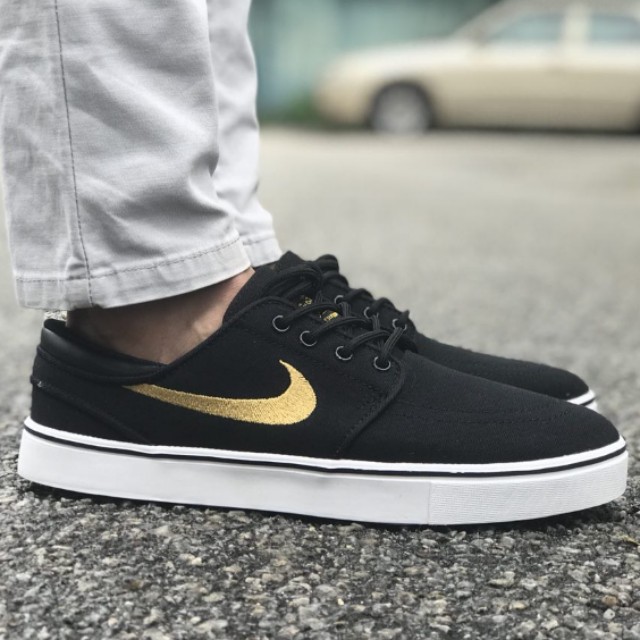nike stefan janoski black gold