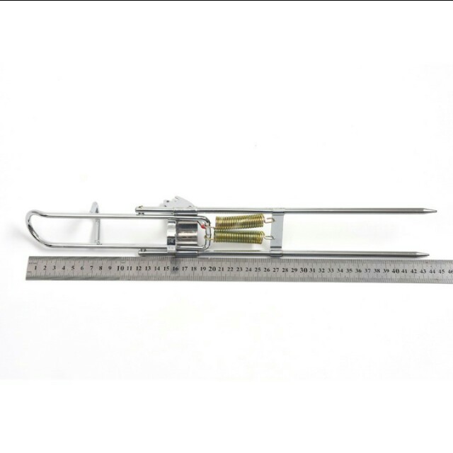 Pancing auto (Category: Others) located in Kadok. Submitted by superb_vision_profesor (Listing ID 149782993, Image 3). Description: Kini memancing lebih releks dengan menggunakan pancing auto ini... jika berminat boleh pm terus.