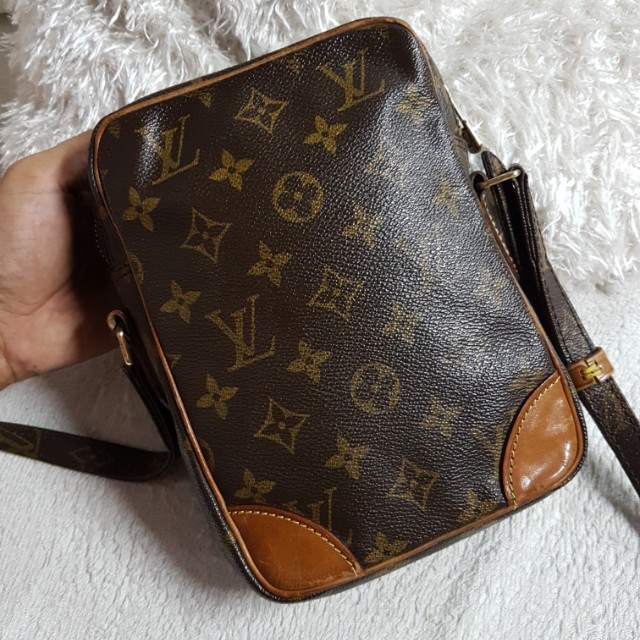 FASTBREAK Authentic Louis Vuitton Lv Danube Mens Sling Messenger Crossbody  Bag, Luxury, Bags & Wallets on Carousell