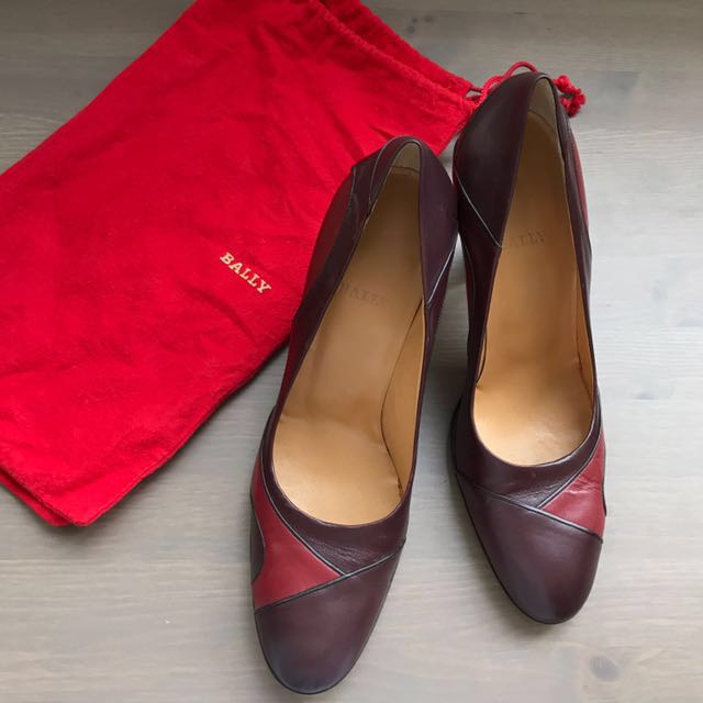 red leather pumps shoes