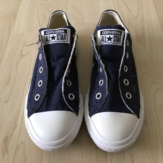 converse youth size 1.5