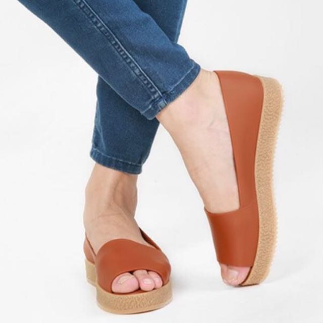 Melissa shoes puzzle store