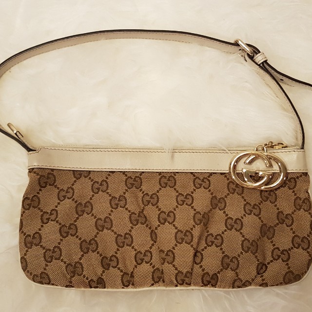 Gucci Handbag small discontinued