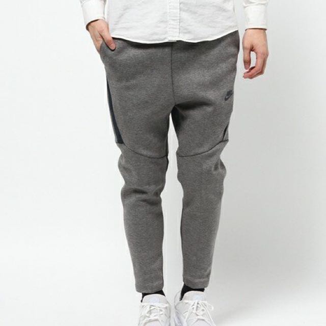 nike tech fleece cropped