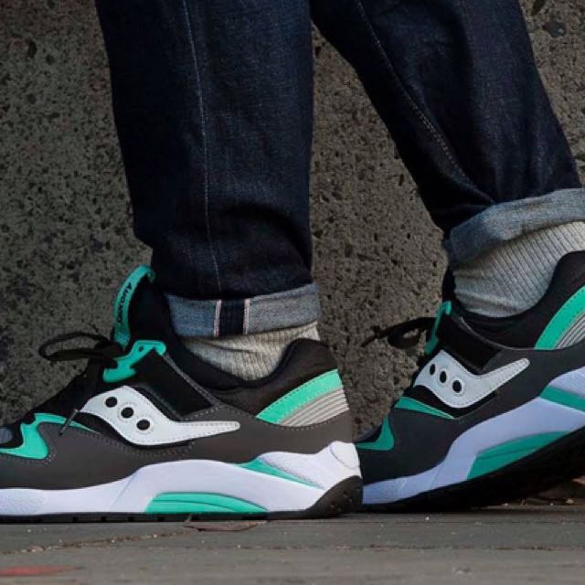 saucony mint grid 9000