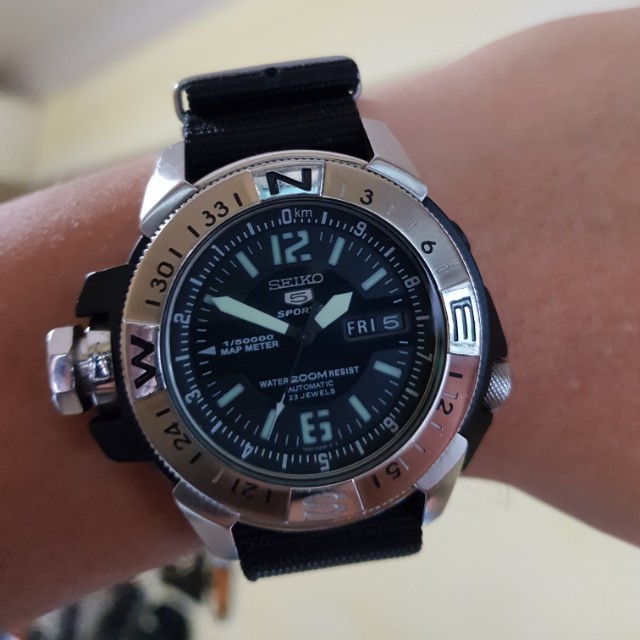seiko 5 map meter