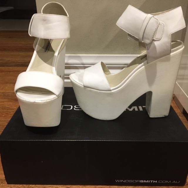 windsor smith wedges