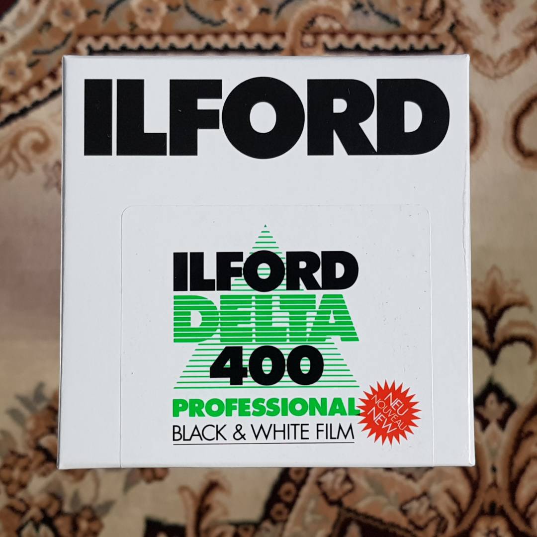 35mm Ilford Delta 400 30.5m Black & White Fresh Bulk Film ( iso 400 ) 135 format