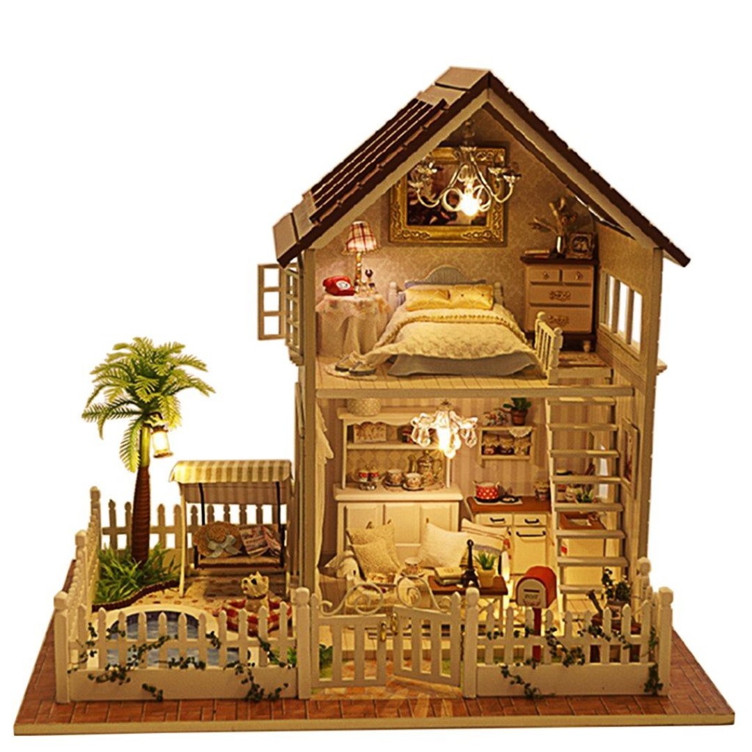hand made doll house