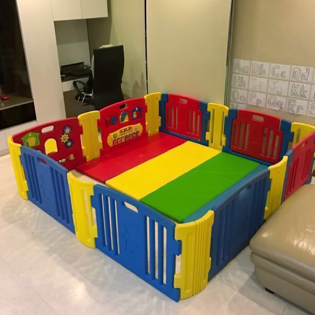 8 panel play yard