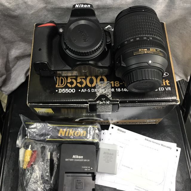 nikon d5500 with 18 140mm and box 3k