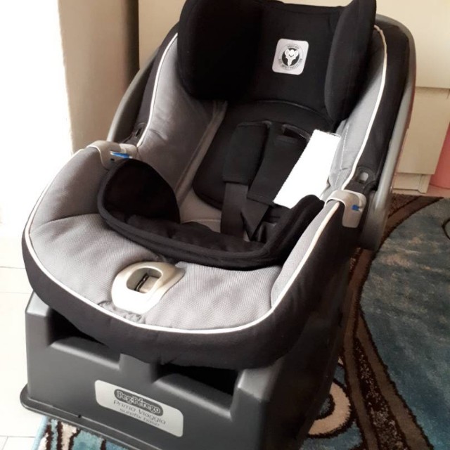 peg perego baby car seat