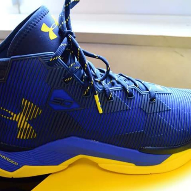 steph curry shoes size 2.5