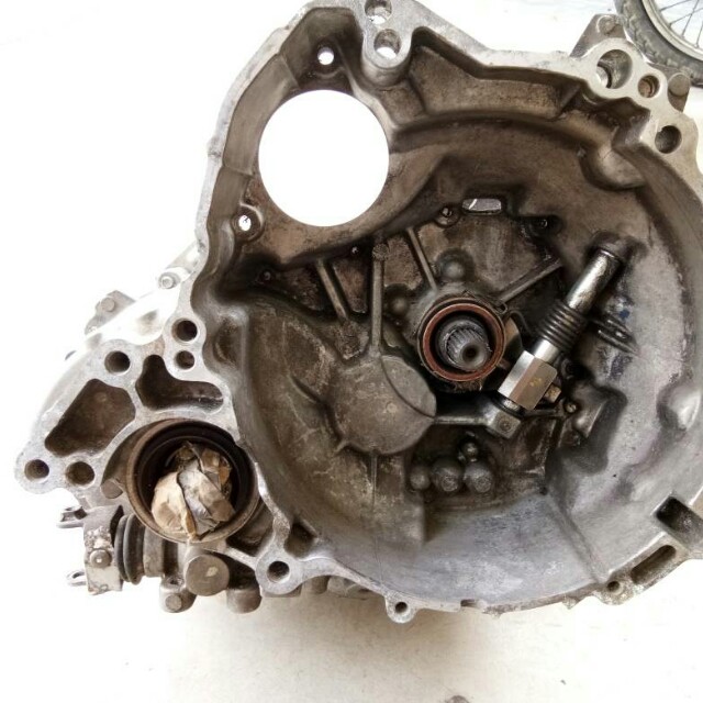 Viva 1.0 manual gearbox, Auto Accessories on Carousell