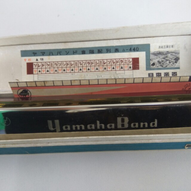 Yamaha Bond Harmonica, Hobbies & Toys, Music & Media, Musical
