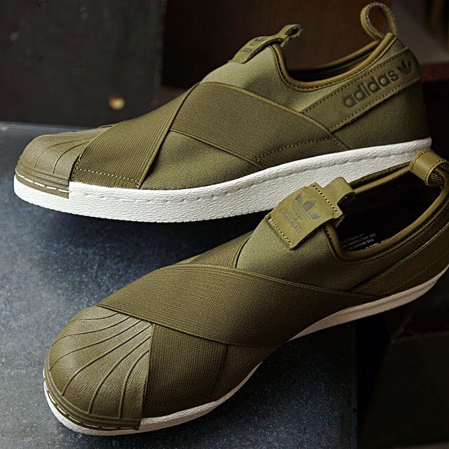 superstar slip on men