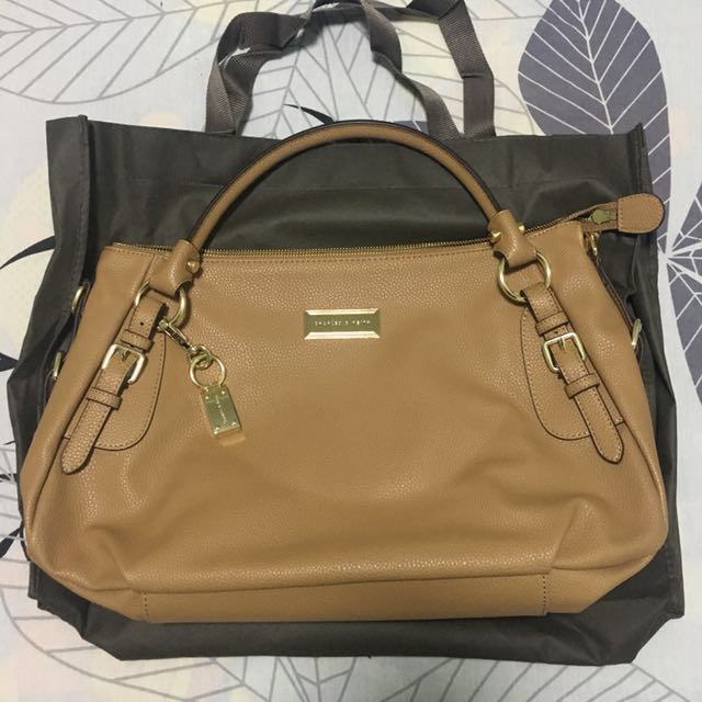 charles and keith slouchy bag