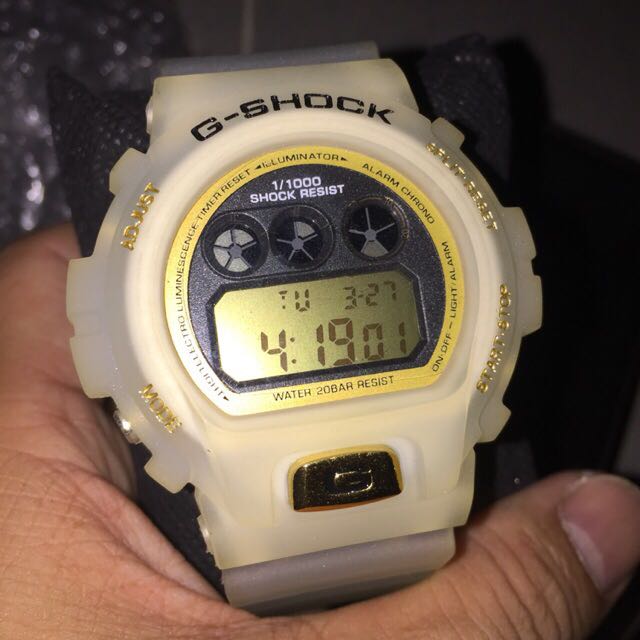 G-SHOCK DW6900, Men's Fashion, Watches & Accessories, Watches on Carousell