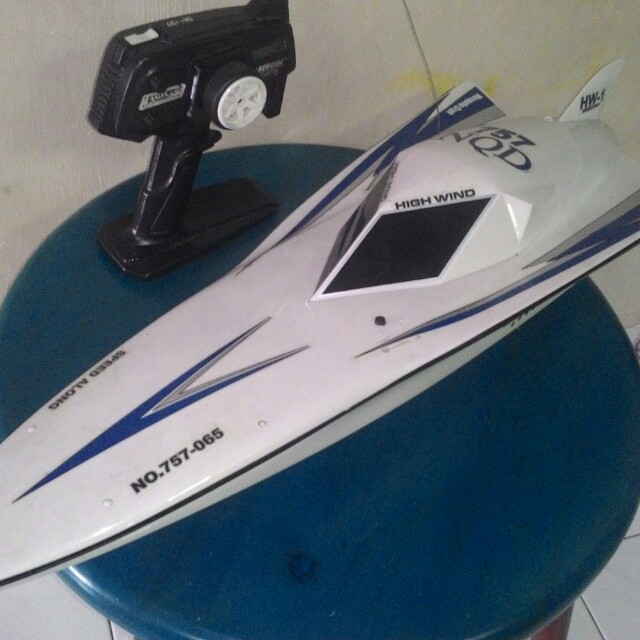 Mosquito craft 2024 rc boat