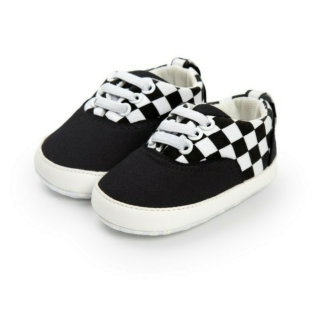 baby vans size 3