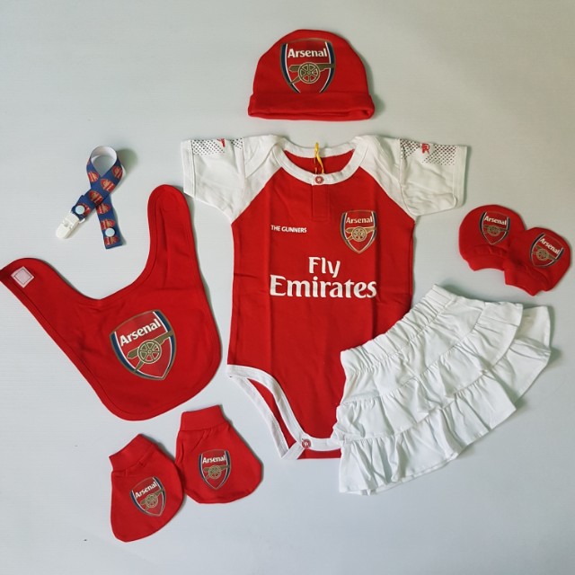 The Ultimate Newborn Girl Set Arsenal Home Babies Kids Babies Apparel On Carousell